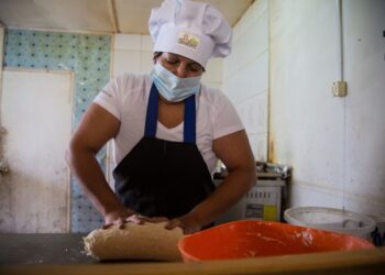 Talleres buscan fortalecer habilidades y excelencia en la gestión de empresas turísticas de Aysén