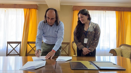 Seremi de Salud y Municipalidad de Chile Chico firman convenio para prevenir y diagnosticar oportunamente casos de Hidatidosis