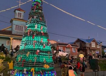 CASI 350 NIÑAS Y NIÑOS DE GUAITECAS RECIBIRÁN UN REGALO DE NAVIDAD