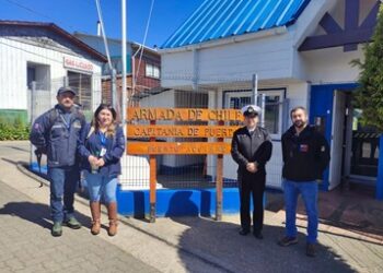 OBRAS PORTUARIAS DEL MOP FIRMA CONVENIO CON COOPESUR PARA ADMINISTRAR CALETA DE PESCADORES DE PUERTO AGUIRRE