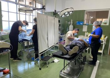 Lista de espera en Hospital de Chile Chico disminuye gracias a rondas de especialidades