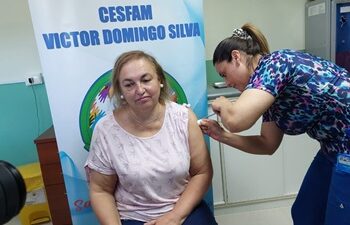 Región Aysén inicia inmunización contra COVID-19 con nueva vacuna monovalente