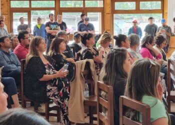 Aysén se Une en Diálogo por el Futuro de su Maritorio: Más de 200 Voces en Conversatorio ‘El Mar es de Todos”