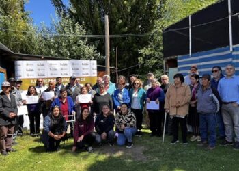PROGRAMA VÍNCULOS CERTIFICA A 23 ADULTOS MAYORES DE CHILE CHICO Y AUMENTA RECURSOS PARA ESTE 2024