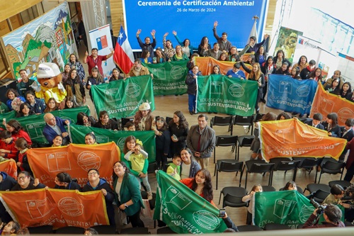 19 ESTABLECIMIENTOS EDUCACIONALES DE LA REGIÓN DE AYSÉN RECIBIERON CERTIFICACIÓN MEDIOAMBIENTAL