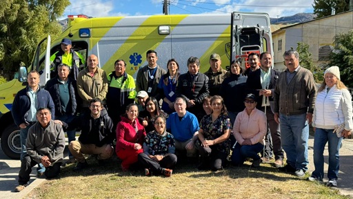 En Río Ibáñez Servicio de Salud entrega nueva ambulancia a la comunidad