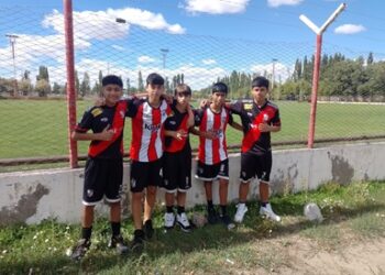 Tres juveniles del club 21 de Mayo fueron seleccionados para la academia de fútbol de Javier Mascherano