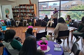 Club de Lectores y Biblioteca Pública de Aysén reconocen a Mujeres que destacan en sus oficios