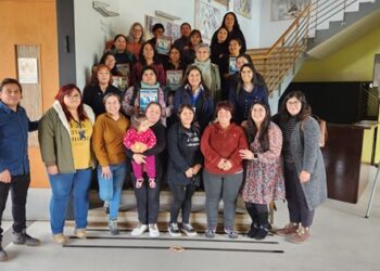 Familias reciben talleres de salud mental y autocuidado, gracias a Iniciativas Locales del FOSIS