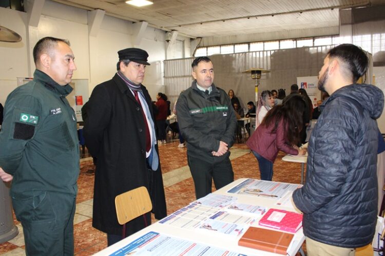 Realizan Plaza de Justicia y DDHH en cárcel de Coyhaique
