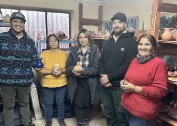 Programa FNDR de Minería Aysén realizó taller de identidad y rocas ornamentales en Chile Chico