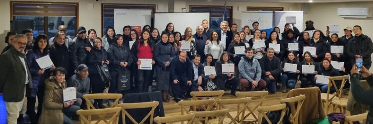 Primeros certificados por ChileValora como Operarios y Operarias  Rederos son de la Región de Aysén