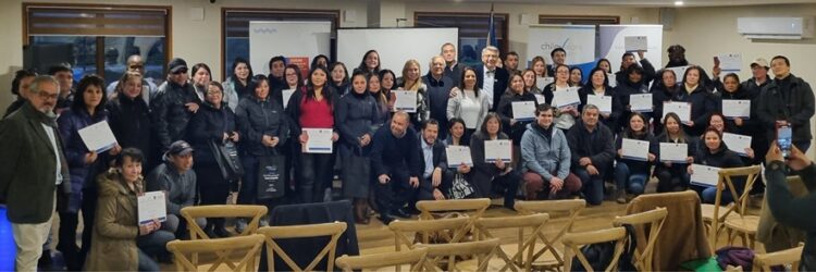Primeros certificados por ChileValora como Operarios y Operarias  Rederos son de la Región de Aysén