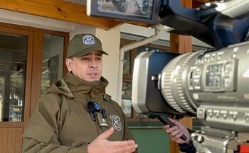 Carabineros de Coyhaique detuvo a tres sujetos por porte de elementos para cometer delito y porte arma de fogueo prohibida