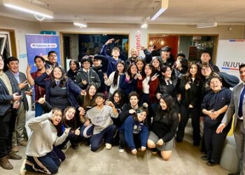 Centros de Estudiantes de la comuna de Coyhaique conocen la Oferta Programática de INJUV