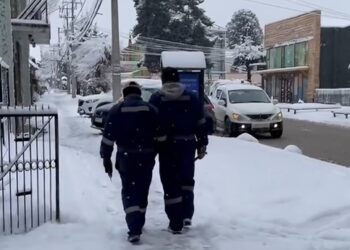 Explican derechos de trabajadores ante retrasos o inasistencias debido a condiciones climáticas de fuerza mayor