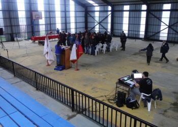 CON RECURSOS DE LA SUBDERE, LA MUNICIPALIDAD DE GUAITECAS MEJORÓ DOS MULTICANCHAS DE MELINKA
