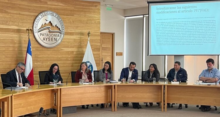 Alcalde Gatica destaca rol de los gremios y organizaciones sociales frente a escenario de alzas eléctricas