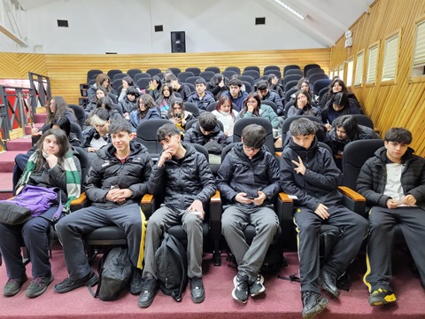 Más de un centenar de jóvenes son capacitados como “Monitores de VIH/ITS”