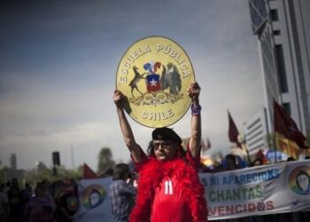 Columna: Bandera Hueca. Un Relato de Lucha y Resistencia