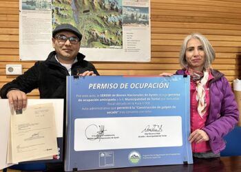 Caleta Tortel contará con galpón de secado de leña gracias a permiso otorgado por Seremi de Bienes Nacionales