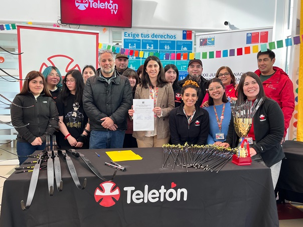 IND entregó implementación para taller de tiro con arco que se ejecuta en Instituto Teletón.