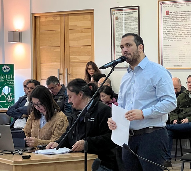 Municipio de Coyhaique obtiene recursos para construcción de sedes del Club Cerro Negro y del Gremio Agrícola y Ganadero de Río Paloma