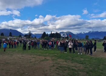 Con buen tiempo y en familia Puerto Aysén disfrutó de su 18 chico