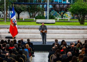 Gobierno presenta proyecto ley de reorganización y condonación de las deudas educativas