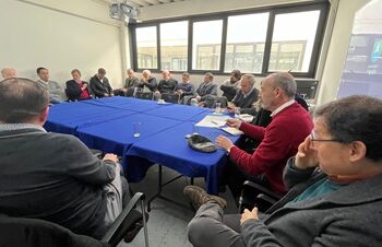UAysén y gremios empresariales dialogaron sobre el futuro productivo y sostenible de la región 