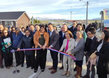 Tras varios años de trabajo 96 familias del comité “Proyecto joven” de Balmaceda abrieron las puertas de su casa propia