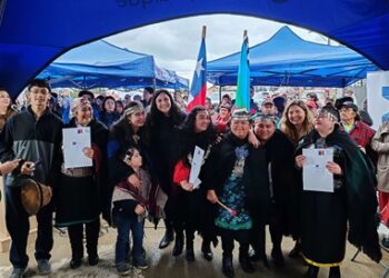 Subsecretaria Elgueta entrega llaves de primer barrio indígena de la región de Aysén
