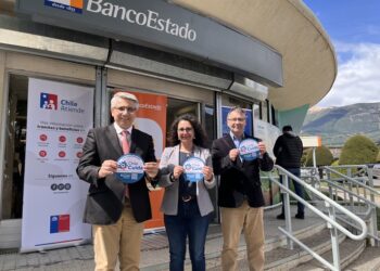 COLOCAN SELLO CHILE CUIDA EN BANCO ESTADO PARA DAR ATENCIÓN PREFERENTE A PERSONAS CUIDADORAS DE LA REGIÓN DE AYSÉN