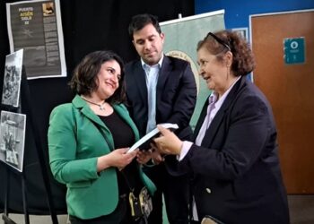 Con gran emotividad se lanzó el libro “Puerto Aisén, siglo XX” del recordado vecino Francisco Maldonado