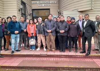 Estudiantes del CFT Estatal de Aysén participaron de charla sobre Royalty Minero