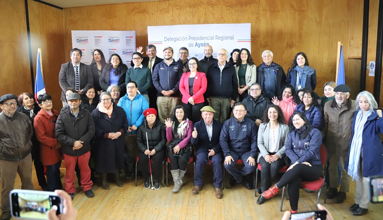 Lanzan convocatoria a Consulta Ciudadana sobre Huso Horario en Aysén