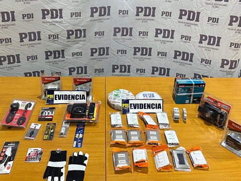 PDI detiene a dos personas por el delito de receptación flagrante y recupera especies sustraídas desde local comercial