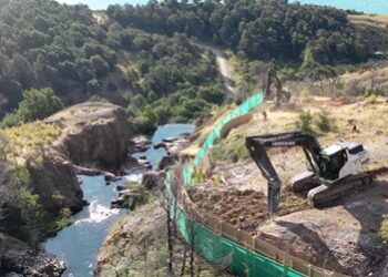 Vecinos solicitan participación ciudadana por central Los Maquis, mientras Municipalidad cuestiona afirmaciones de Edelaysén