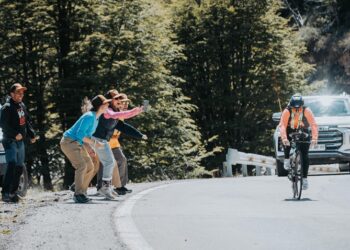 Patagonman 2024: Triunfo Deportivo y Conexión Global en el Fin del Mundo
