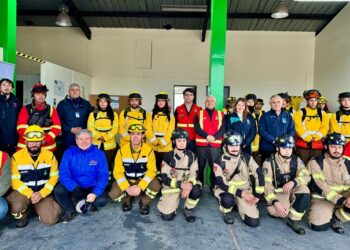Seremi Agricultura y Conaf anuncia operación de helicóptero para combate de incendios forestales en Aysén