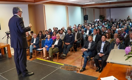 Ministro de Hacienda Mario Marcel valoró jornada Aysén al 2050