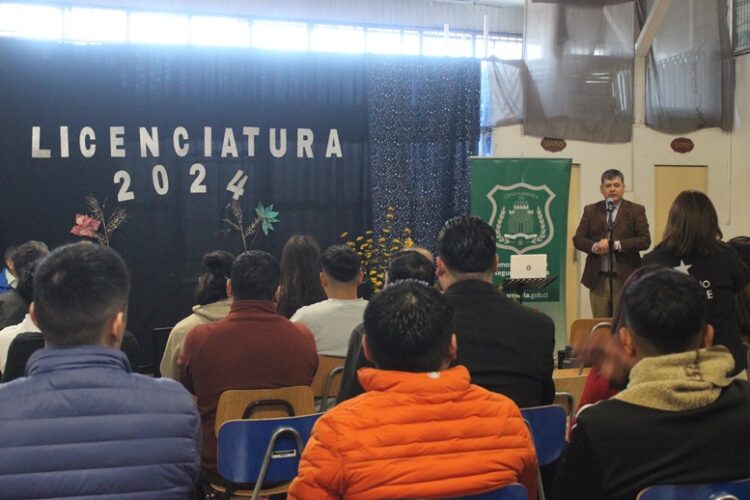 Estudiantes del CCP Coyhaique finalizaron año escolar 2024
