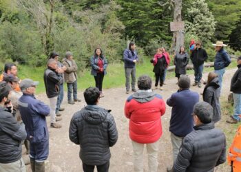 SOLUCIONES EN CONECTIVIDAD VIAL, LACUSTRE Y AÉREA ANUNCIÓ AUTORIDAD NACIONAL DEL MOP EN VISITA A LA REGIÓN