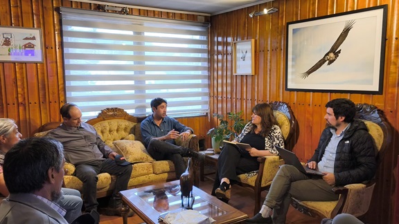 Abogan por solución sanitaria para vecinos de población Almirante Simpson: “Tenemos que avanzar con el alcantarillado para estas familias”