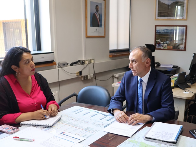 ALCALDE ULLOA EXIGE SOLUCIONES URGENTES POR EVIDENTE ABANDONO DE LA RUTA 7 SUR