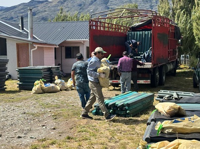 Río Ibáñez: Productores caprinos son beneficiados con programa de Agricultura