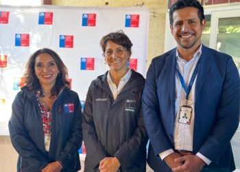 Servicios de Salud de Aysén y Reloncaví firman convenio para fortalecer atención de salud en zonas fronterizas