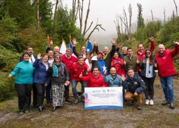 GOBERNADORES DE LA MACROZONA SUR AUSTRAL FIRMAN ACUERDO DE COMPROMISO PARA SOLICITAR AL GOBIERNO MEJOR CONECTIVIDAD, “UNIR CHILE POR CHILE”