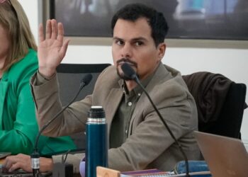 Consejero Infante apuesta por creación de una cooperativa de trabajadores de los planes de mejoramiento urbano (PMU)