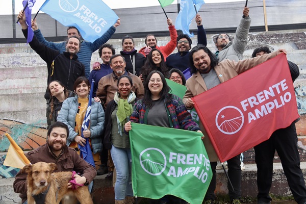 Frente Amplio se consolida en todo Chile, tras su legalización en la región de Aysén